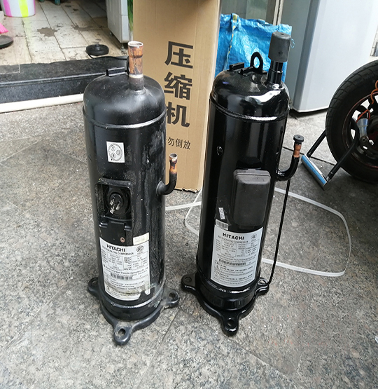青冈中央空调压缩机的更换维修